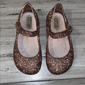 Mini Melissa size 8